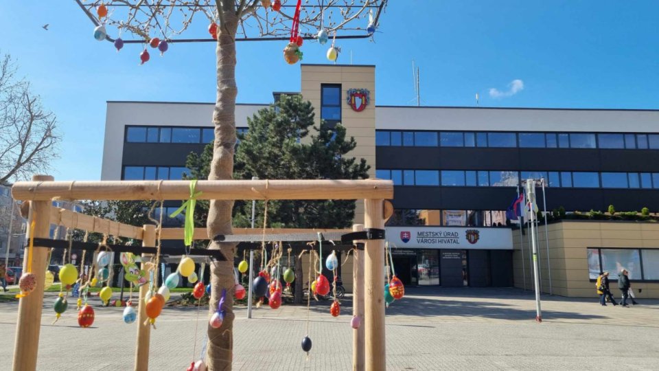 Veľkonočný zajovia v našich uliciach