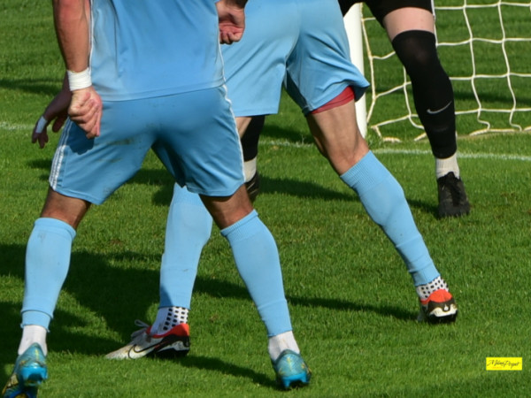 Futbalové derby zaslúžene pre chemikov.