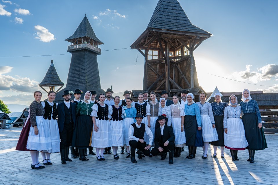 Tri mesiace plné folklóru, vystúpení a zážitkov