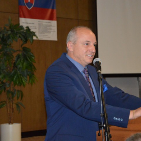 primátor Šale Jozef Belický privítal žiakov 