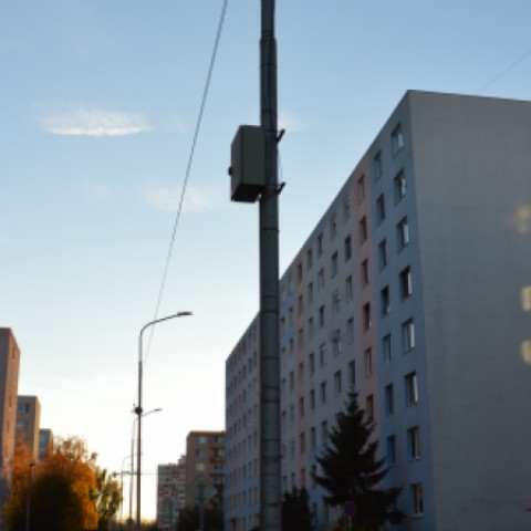 nové statické kamery na Hollého ulici