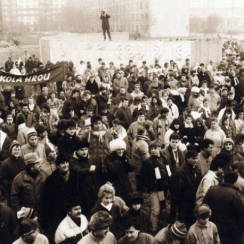 revolučné dni v Šali, 1989, foto M.Pospiš
