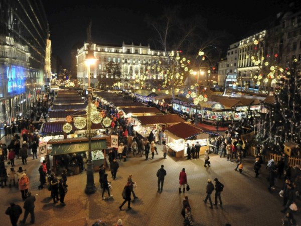 Máte záujem o Vianočné trhy v Budapešti?