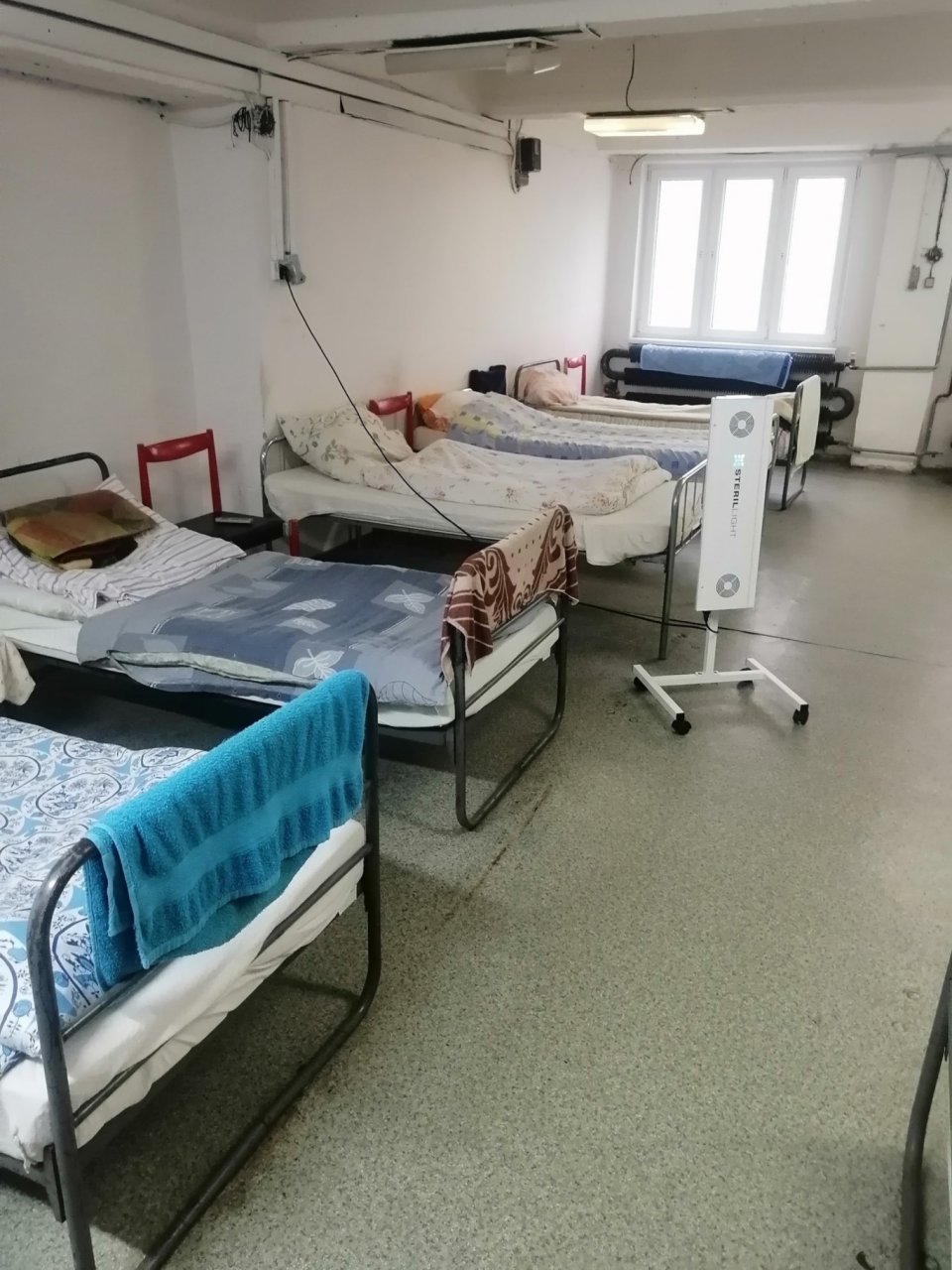 Germicídny žiarič pre Krízové centrum v Šali