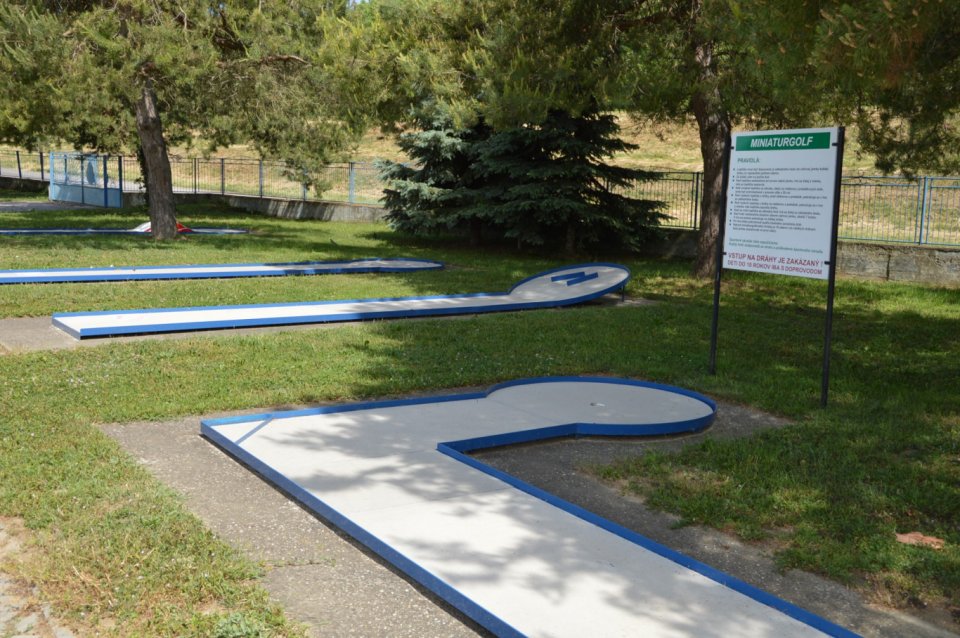 Leto na šalianskom minigolfe