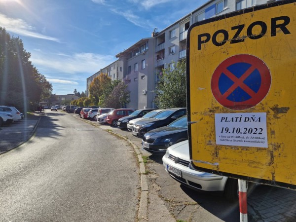 Umožnite upratanie parkoviska na Kukučínovej